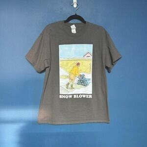 Snow Blower Graphic Tee men's Size Large Gray Funny Dad Butt Winter T Shirt